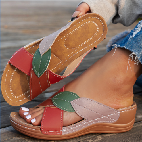 Tawnie | Slip-on Sandals