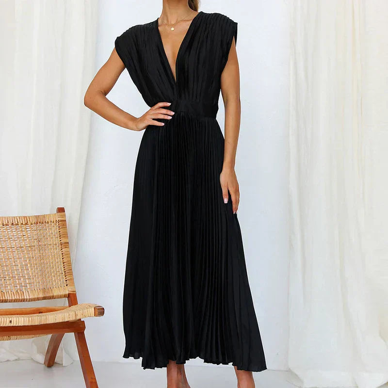 Kendall | V-Neck Maxi Dress with Pleats