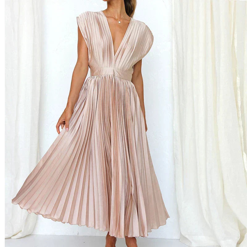 Kendall | V-Neck Maxi Dress with Pleats