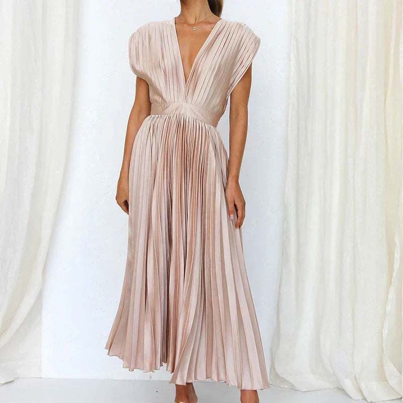 Kendall | V-Neck Maxi Dress with Pleats