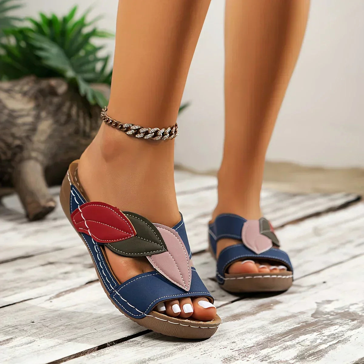 Tawnie | Slip-on Sandals