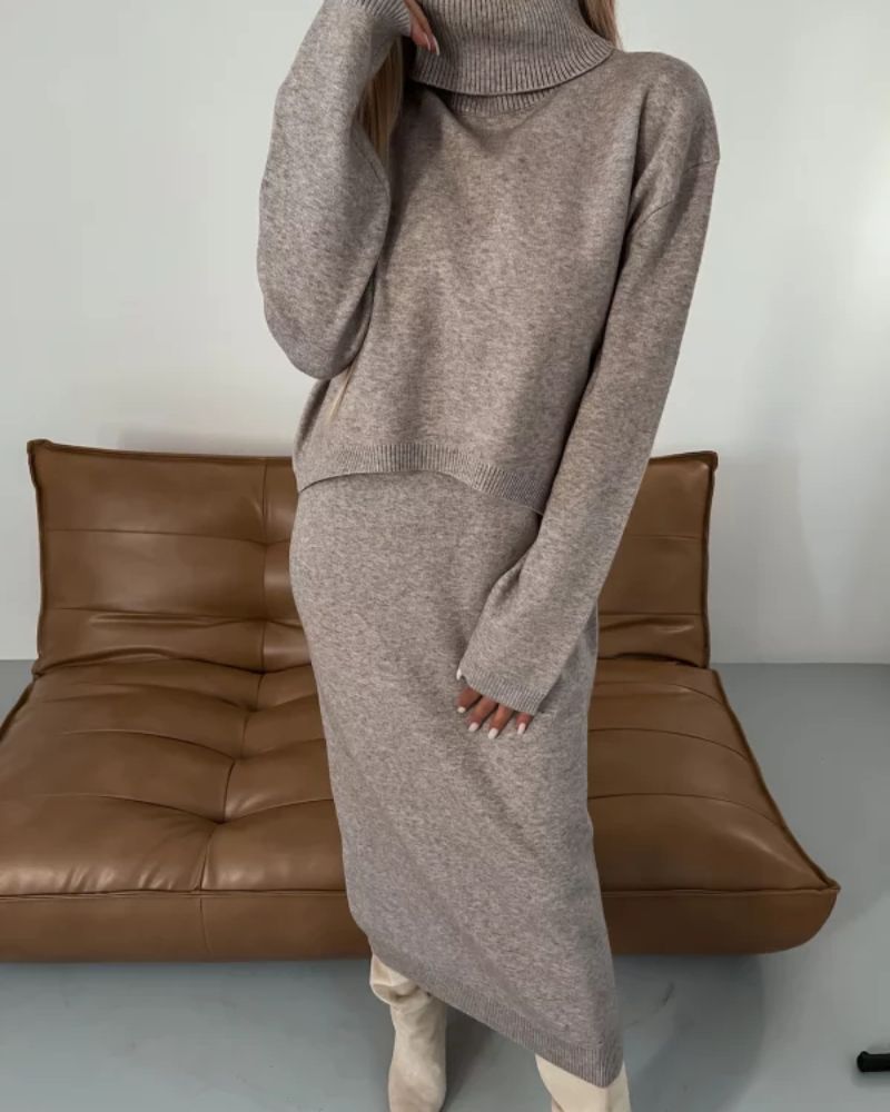 Tiara | Set of Elegant Knits
