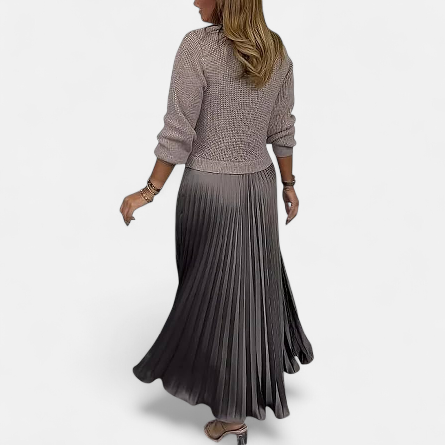 Karlee | Maxi Dress with Sweater and Pleated Skirt
