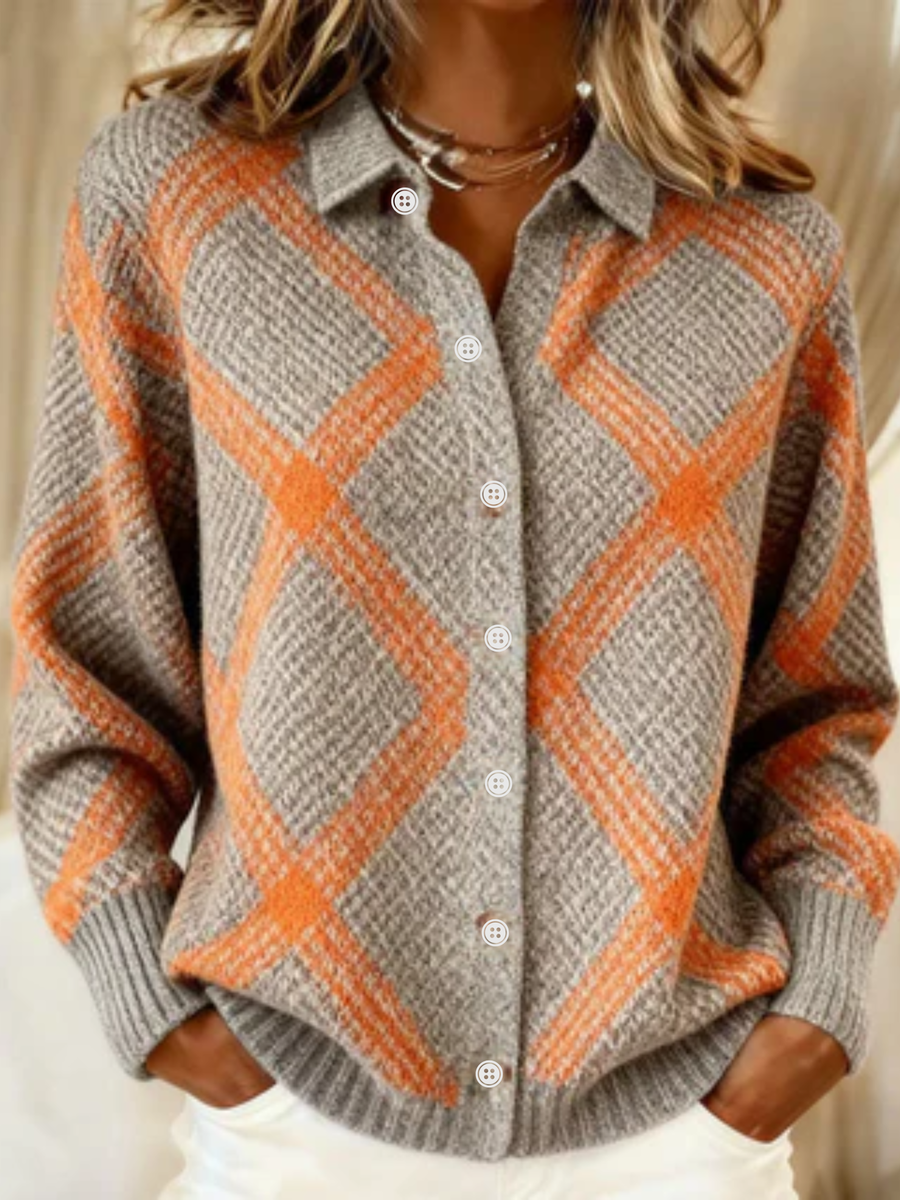 Temple | Checked Blouse Made from Warm, Soft Hoodie Material