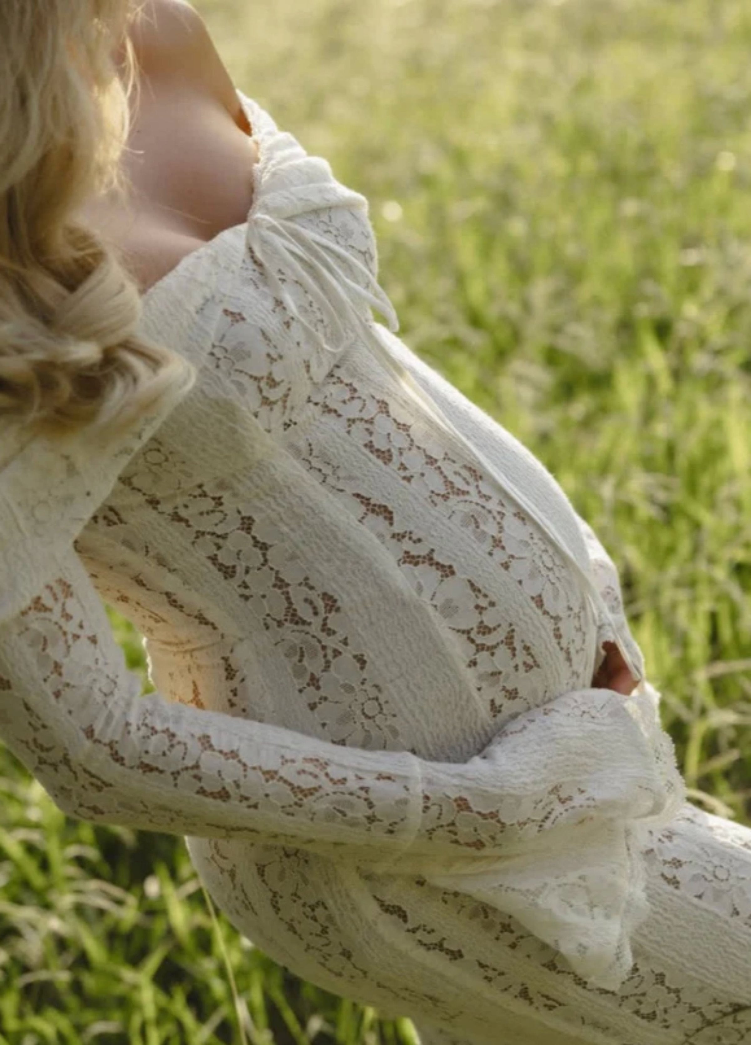 Zorah | Lace Maxi Dress – White