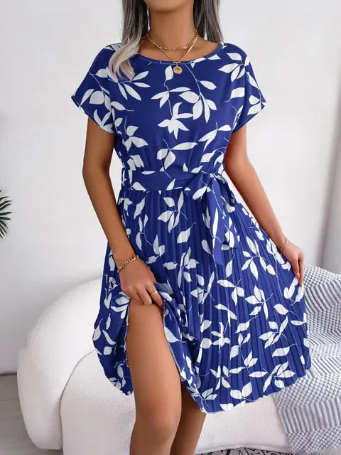 Toni | Line Dress