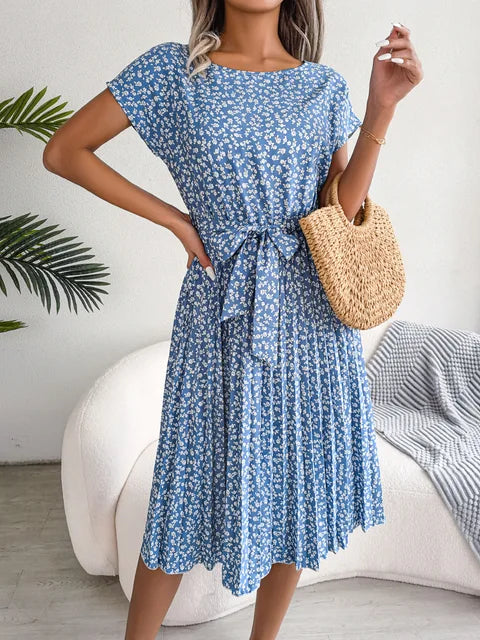 Toni | Line Dress