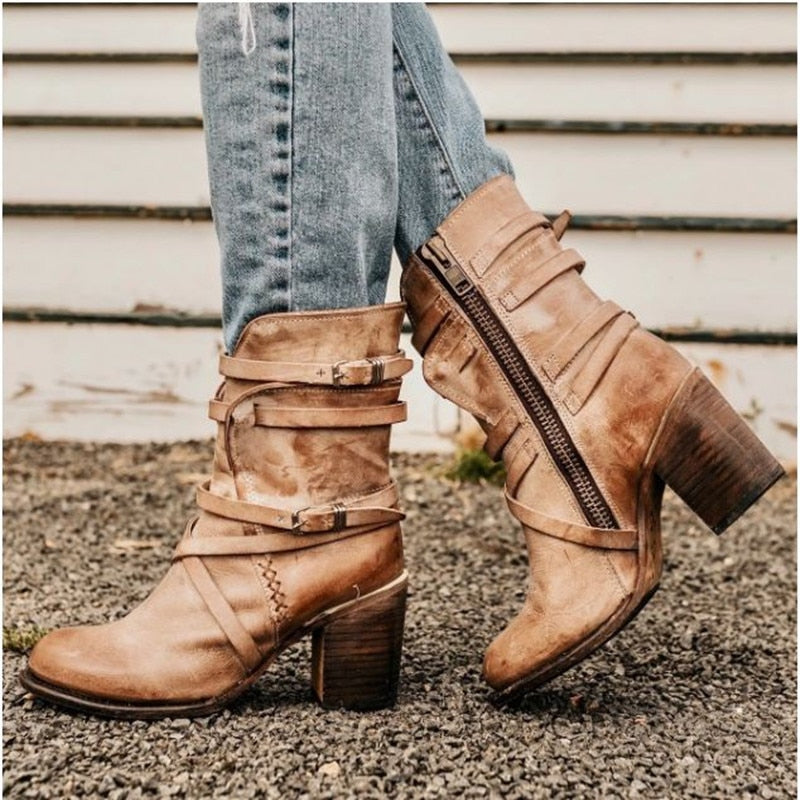 Makenzy | Leather Ankle Boots - Slouchy Distressed Design - Buckle Straps - Block Heel