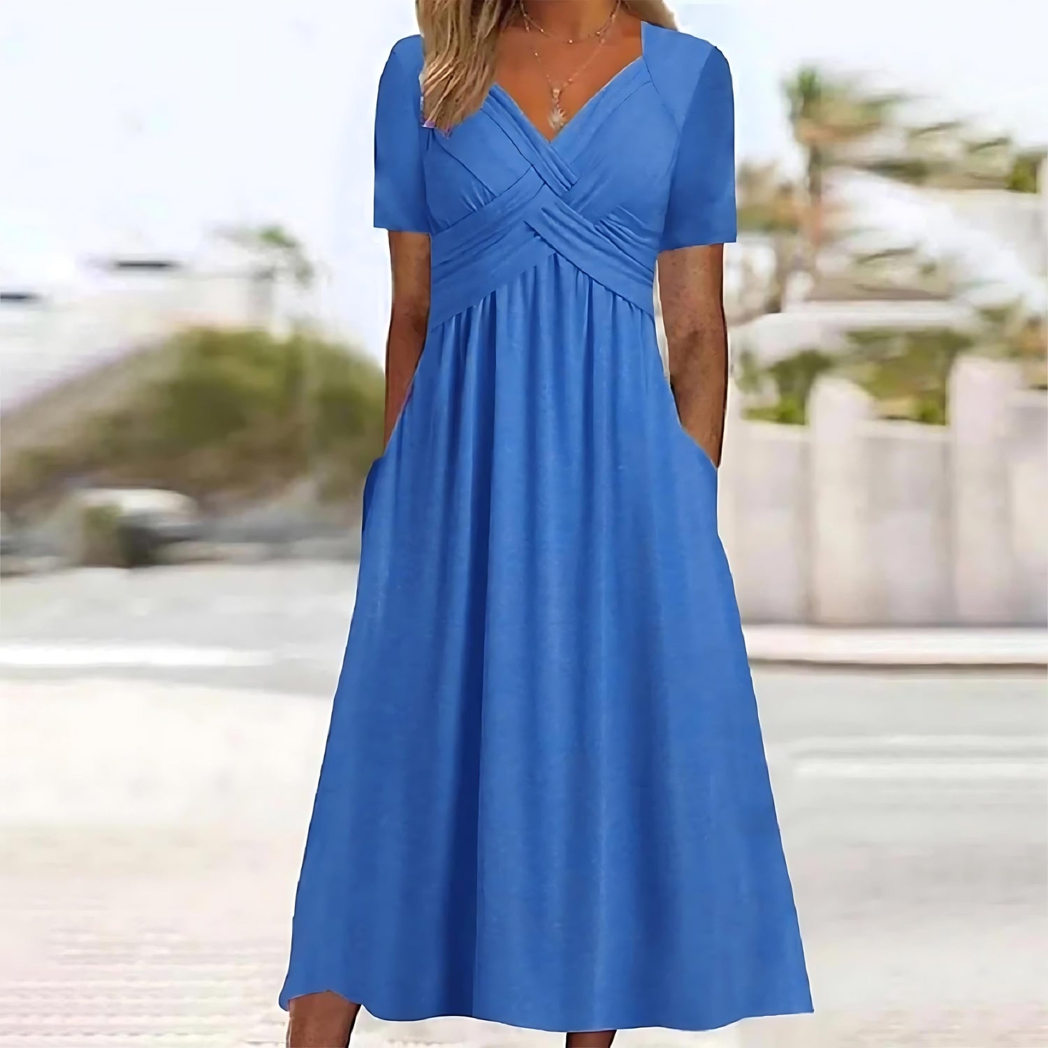 Saylor | Elegant Midi Dress with Flattering Tummy Control
