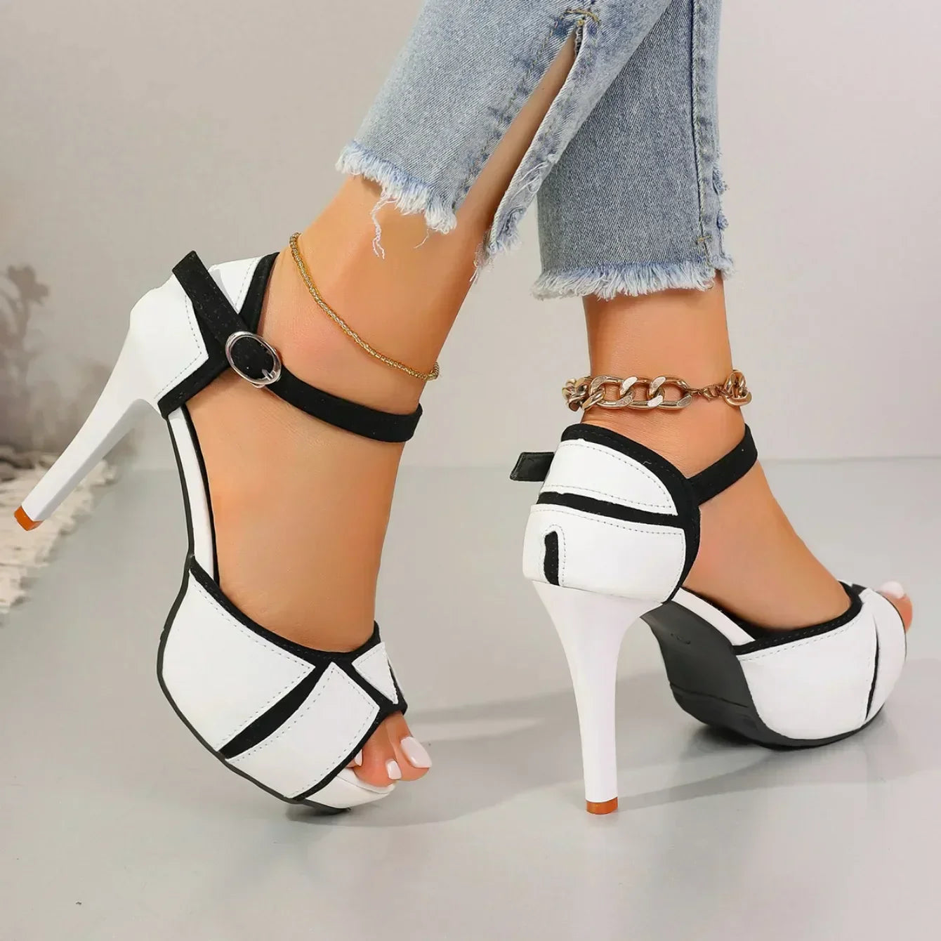 Genesis | Marise Heels