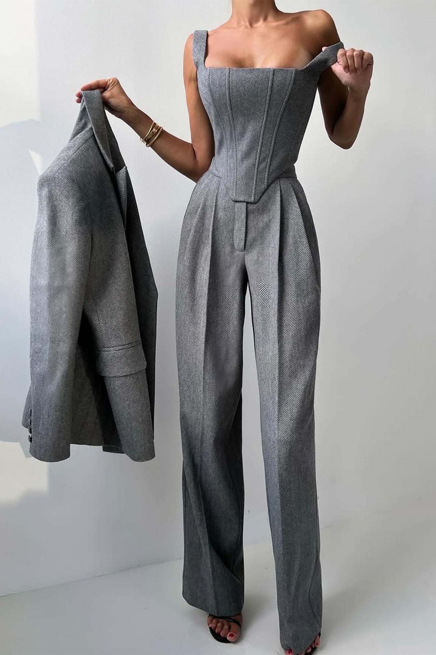 Pilar | Three-Piece Set with Double-Breasted Blazer