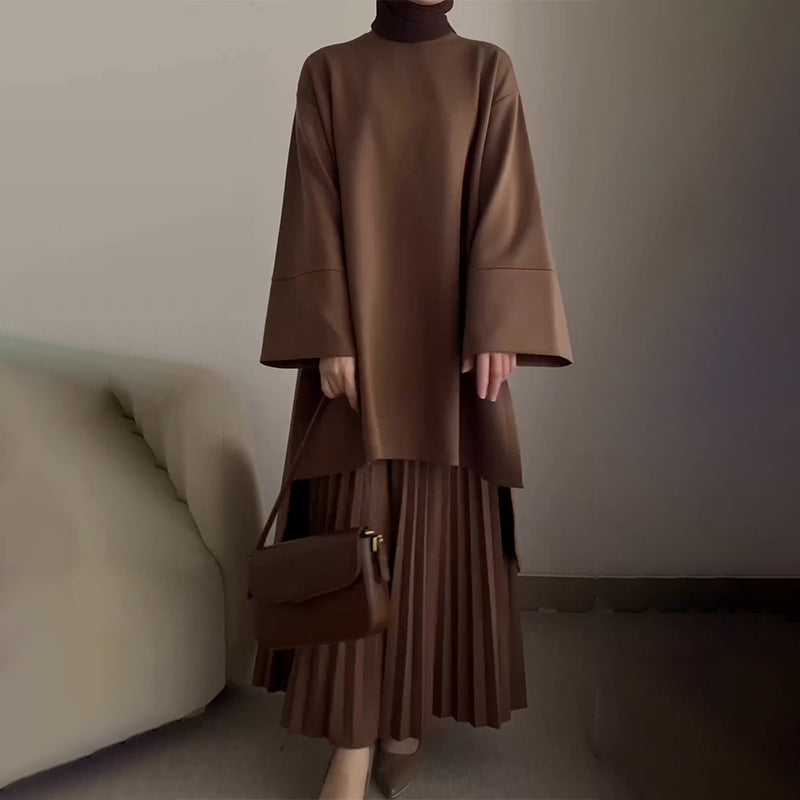 Shia | Elegant Two-Piece Women's Set with Pleats